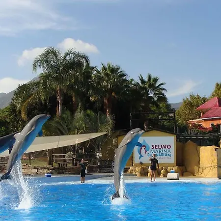 Piscis Apartment Benalmadena